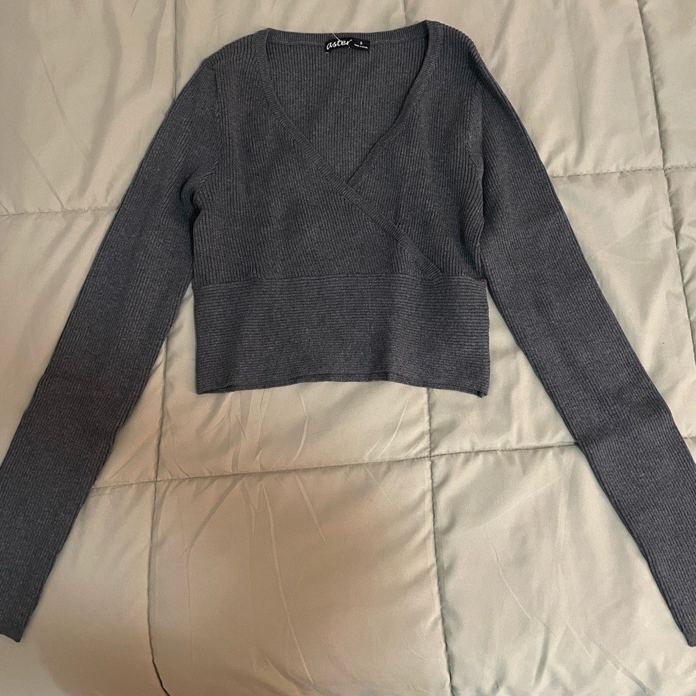Ribbed, long sleeve, crop top